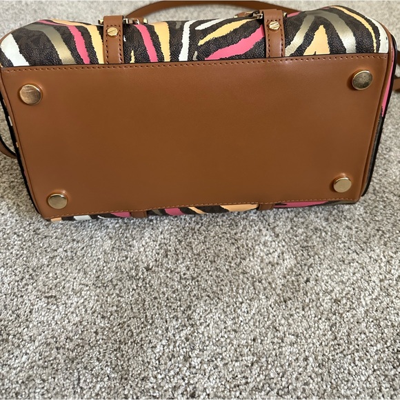 NWOT Michael Kors Zebra Large Satchel - Picture 2 of 15